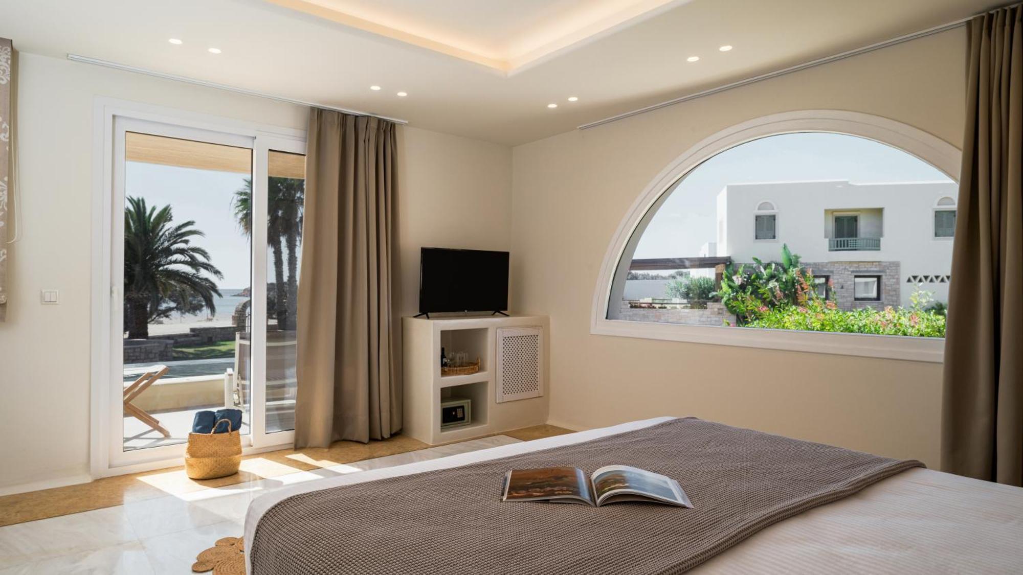 Finikas Hotel Aliko Beach Ngoại thất bức ảnh